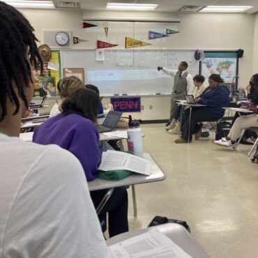 Emmitt Glynn teaches to a group of Baton Rouge Magnet High School students on Jan. 30, in Baton Rouge, La. On Wednesday, the College Board released an updated framework for its new Advanced Placement African American Studies course, months after the nonprofit testing company came under intense scrutiny for engaging with conservative critics. Stephen Smith/AP