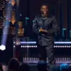 Kevin Hart takes home his Mark Twain Prize for American humor