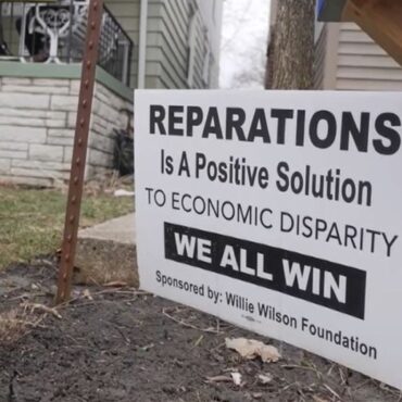 Evanston, IL Transfers $17M to Black-Owned Bank for Reparations