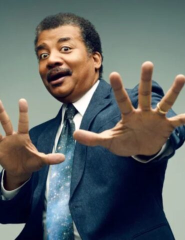 Neil DeGrasse Tyson returns to Milwaukee this May 2025