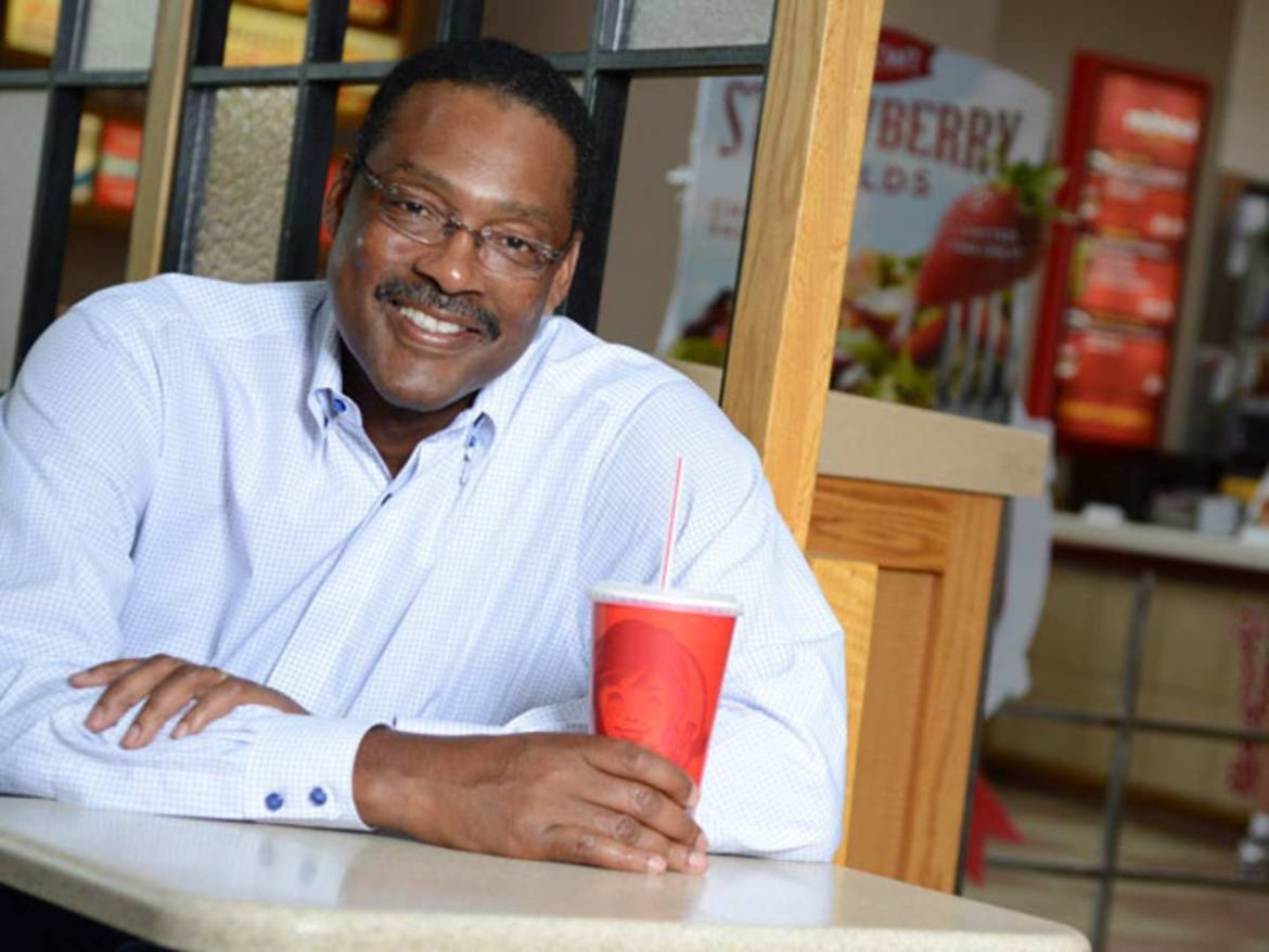 Milwaukee bucks legend Bridgeman is 4th NBA player to hit Billionaire status